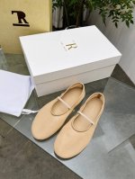 高品质出品 The Row2025新款小众法式网纱女鞋，超级透气的一双平底鞋，这双简直就是年度梦中情鞋 年度必入高级感从里到外散发了 一定要入 面料：网纱 垫脚