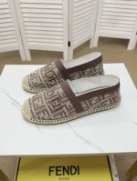 Fendi-芬迪 官网同步 经典款 专柜品质 时尚简约经典款 进口原版牛皮面料 猪皮内里 原版大底 尺码 Size :38-44 45定做不退换 X0