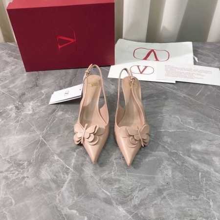 工厂p价p 顶级高端版本 代购品质 原版开发 Valentino 华伦天奴2025Ss新款爆款夏季尖头蝴蝶凉拖鞋。V家新款全真皮外侧蝴蝶装饰抢手大爆款，Ins& - 点击图像关闭