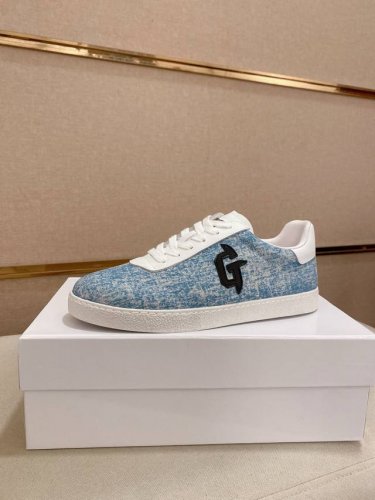 工厂p价 G～家专柜新品牛货来袭纪梵希低帮男运动鞋，原版进口牛皮、 内里羊皮 ，橡胶大底 专业严谨工艺 彰显尊贵绅士品味 ，标准码38 44 可定做45不退换