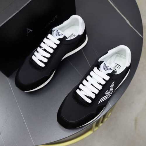 品牌：阿玛尼ARM NI 标准码：39–44 38、45定制 等级：官网同款 材料：原版牛皮面 舒适内里 轻便耐磨大底 款式类别：男士时尚休闲鞋 跑步 运动鞋