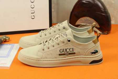 工厂价 高品质 Gucci 古奇新款上市著名奢侈品牌，专柜同步更新，意大利男鞋时尚杂志季刊封面主推款！鞋面采用意大利进口小牛皮，羊皮内里。原版防滑橡胶大底，上脚 - 点击图像关闭