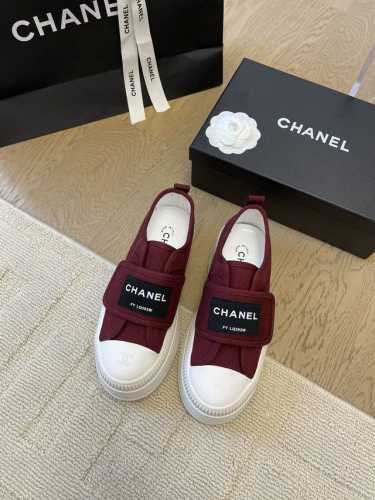 Chanel新款运动休闲鞋 百搭小白鞋 款式搭配不会出错 撞色搭配活力满满啊 侧面注塑logo 上脚很秀气 鞋面原版定制牛皮 原版大底 Size:35-40
