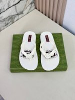 Gucc. P: ，6色，Size:38-45。 G家拖鞋系列：高端品牌 ，原版材料制作，升级版组合大底，更轻便，防滑。市场顶级品质，潮人必备，专柜同款夏季拖鞋