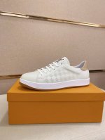 工厂P价 Louis Vuitton 路易威登 Lv 顶级新款专柜同步发售，鞋面意大利进口头层牛皮，全进口羊皮内里，完全1比1复刻，鞋底：原厂特供原版底，独家活