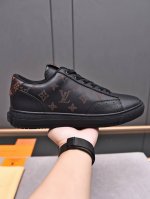 主推款春款上新Louis Vuitton 路登易威 Lv鞋面 Lv 进口头层牛皮压花内里进口羊皮内里 防滑耐磨大底。每一位男士的身份衬托，上脚大气稳重不管风吹雨