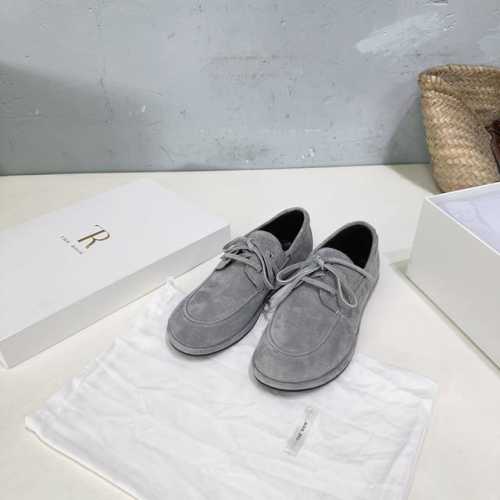 高品质出厂 小众潮牌The Row25春夏新款圆头系带小皮鞋平底乐福鞋单鞋 超级百搭 简直是衣橱里的万能钥匙 什么风格的衣服都能轻松Hold住 这双鞋子的设计真
