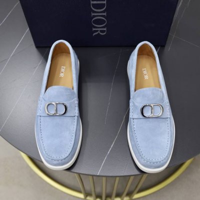 出厂价Pp： 品牌：迪奥Dior 标准码：男码38 44 45可以定做 等级：官网同款 材料：原版牛皮拼接 牛皮内里 原版Tpu耐磨柔软大底 款式类别：休闲运动