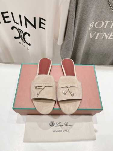 高版本出厂 Loro Piana* Lp 诺悠翩雅2025Ss春夏新款拖鞋 市场顶级品质 极简高级大方～高级而舒适的气息～ 夏天当然就得美美哒～ 上脚柔软舒适度