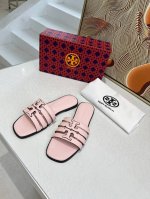 汤丽柏琦新款，牛皮面料，绵羊内里，35-43，出厂价: 皮底加40