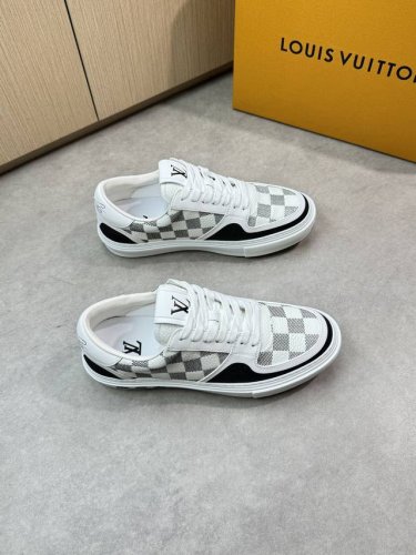 Louis Vuitton 路易威登 -高端品质 原单休闲运动板鞋 -鞋面 纳帕小牛皮.丝印品牌图腾 荔纹小牛皮彩印品牌图腾 鞋舌.后跟 丝印高周波品牌Logo