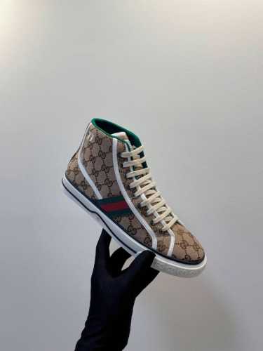 Gucci 1977 古奇经典系列 情侣码 高版本 特价低帮 ，中帮 男女尺码 size 35-46 绿盒原盒全套包装