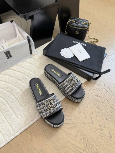 chanel 25K新款双C拖鞋 羊皮编织面 内里羊皮 真皮大底 Size:35-39 其他码数定做