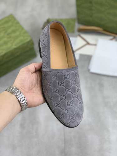 工厂价 实价 水染牛里 古驰懒人套脚皮鞋爆款精选 古奇gucci 官网最新款古奇懒人皮鞋，爆款版型简洁大气，潮男专属.独有的官网最新品牌原版双g压花素元素古奇原
