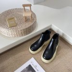出厂 Bottega Veneta 顶级专柜 官网同步 Bv葆爹天团全系 经典矮筒 中筒靴 真正的经典 永不过时 葆爹穿搭 时尚最前沿 原标 原盒 正确版本 进