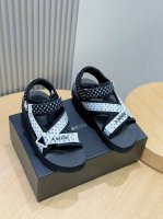 amiri*埃米尔 码数:39-45 官网新款原版1:1 Amiri*埃米尔经典男士凉鞋，高端精品，原版材质，Tpu发泡底 精细做工，休闲宽松舒适型，夏季必入款