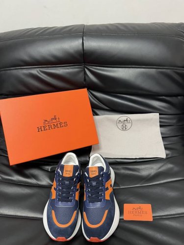 Hermes 爱马仕 -高端品质 原单 -鞋面 摔纹小牛皮 反绒小牛皮 鞋身车缝H图腾 -内里 水染牛皮 -大底 超轻Tpu发泡 橡胶 双色成型大底 -超高品控
