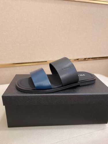 工厂p价 prada 拖鞋 顶级代购 男士春夏拖鞋专柜同步 鞋面意大利进口牛皮搭 标志图形高品质工艺 鞋底 原厂特供原版底 独家活动成型底超级舒适 原厂跟单货