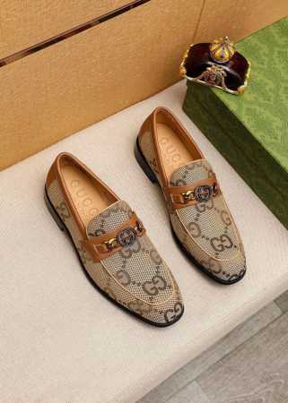 商品商标：GUCCI 古驰 休闲皮鞋 正码码数: 38-44 45.46.47订制 商品材料：精选 进口头层布料鞋面+原版五金扣，进口牛皮内里。强烈立体视觉效果 - 点击图像关闭