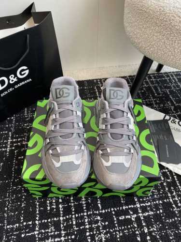 代购级 Dolce&Gabbana杜嘉班纳 D&G2024新品 专柜新款运动鞋厚底休闲鞋 爆款系列 厚底休闲鞋DG 标志性代码与元宇宙相遇，赋予品牌 DNA 未