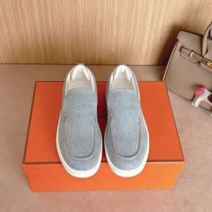 女款 男款70Hermes Kid 运动鞋系列 时尚又百搭 上脚超级舒服 每个细节都做到极致 独家定制私模纯钢带保护膜Kelly五金扣件 原版定制麂皮 小牛皮