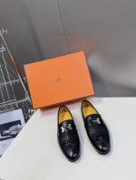 Hermes 爱马仕经典热卖代购级乐福鞋 穆勒单鞋 海外代购买手货源，纯原定制 韩国客过毒验收 1一级定制胎牛皮面料，马克缝线 纯手工滚边 2混种羊皮内里 垫脚