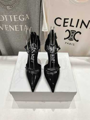 高版本出厂 CASADEI｜2025 ss 早春新品尖头高跟鞋凉鞋 F W25最性感鞋子 CASADEI 亮相米兰时装周 绝美高跟鞋 独家品牌辨识度的原版开模五