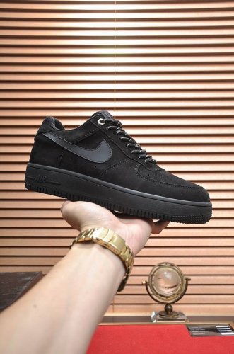 Nike Air Force 1 加毛里 情侣款 空军一号 高帮低帮全系列运动板鞋， 原厂特供NAPPA皮料加持，越南原大装底数据，工整有序视觉效果满分，新版鞋