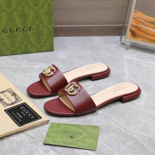独家顶级版本 Gucci古*驰2025春夏最新爆款凉拖鞋系列 圆头纯色钻扣后空凉鞋 最新双G水钻饰扣原单品质 原汁原味的欧式风格，上脚非常完美穿搭上配此鞋，优雅