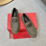 出厂价P 华伦～ 男士休闲鞋 2025Z柜同步发售 码数:38-45 2个颜色鞋面选用牛皮拼接牛皮内里，舒适透气，鞋底：原版舒适耐磨大底，实物拍摄实物更赞