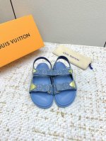 出厂 高版本 Louis Vuitton 路易威登 最新时尚休闲半凉鞋～代购级当季最新潮品 众多博主纷纷种草，入购原版开模定制 镂空组合设计与应用语言学硕士专业