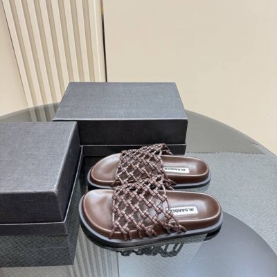 厂价 jilsander 吉尔桑达25Wf春夏 渔网编织镂空拖鞋 太佩服设计师这一季的计设了 一双刻着时髦两字的单鞋 可文艺可时髦 穿搭率实在太高了 镂空编织设