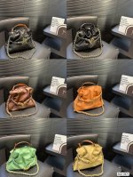 罗意威福袋手提包Loewe Anagram 原列新品包包分享 被种草的Loewe 系列， 简单大方，超适合日常，容量太可了，包身挺括、质感满满~尺寸30 24货