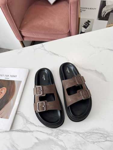 CELINE 赛琳 2024春夏新品凉鞋五金扣饰原版1:1定制鞋面采用全油边工艺，楦形流畅完美，上脚百搭舒适码数35-41 41定做不退换