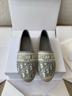 官网同步盒包装 早春款 25ss Dior Granville 穆勒渔夫鞋，3D万针刺绣工艺，最强的渠道，专贵无差！Dior Granville 渔夫鞋 采用标