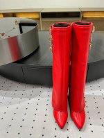 秋冬新品，火遍整个时尚圈，各路网红大咖，以及明星大腕的最爱。 ★面料： 牛皮 内里：牛皮 鞋底：牛皮大底 优雅风格 创造不一样的感觉 跟高：坡跟8.5 cm 简