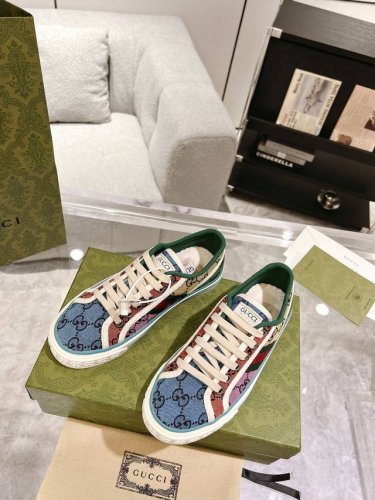 橙子出厂价p gucci 古驰 1977系列 经典低帮帆布鞋 休闲鞋板鞋 情侣款 码数 35-45