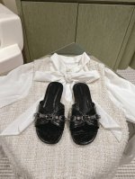 升级版 巴黎世家 Balenca*A 新款五金钻扣单鞋系列！这款鞋型是淑女尖头单鞋上脚美爆又百搭 Ins爆款 原版购入开模，定制鞋面原版牛皮私膜定制钻扣五金扣，