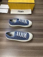 Fen** 芬家* -高端品质 原单情侣装 -鞋面：品牌图腾布匹、品牌织带包边工艺 -内里：水染牛皮，垫脚；高韧性帆布 -大底：原版 Tpr.橡胶；双色成型大底