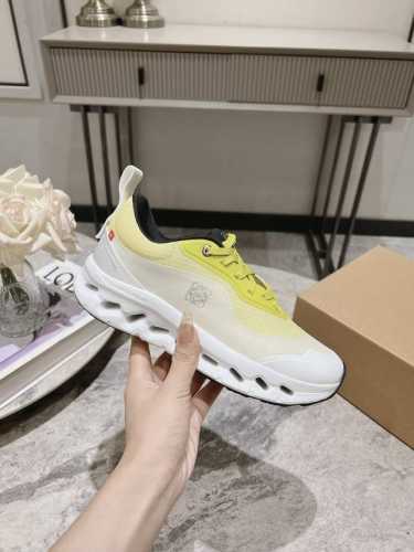 最新运动鞋 全套包装舒适度百分百 时尚又运动 众多明星同款 时尚界的一款联名爆款爆动时尚圈 Loewe X On昂跑cloudtilt 罗意威 联名轻量运动休闲