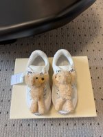 13DEMARZO 25 新款 立体玩偶 溶解鞋 休闲鞋立体小熊玩偶溶解鞋 这双鞋采用独特溶解设计 让每一步都充满趣味 小熊玩偶的立体设计 让这双鞋在人群中脱颖
