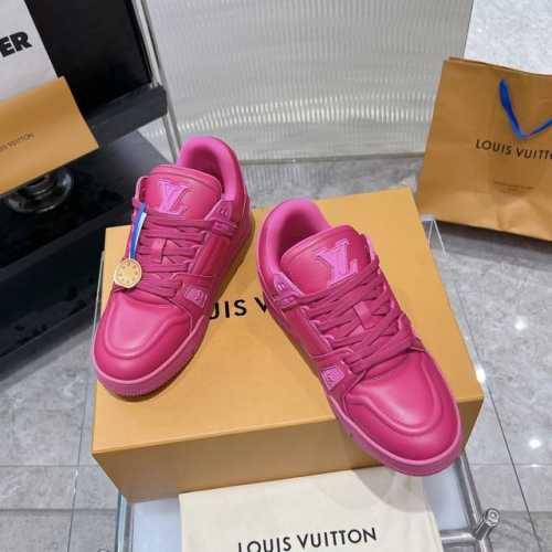 顶级品质 Trainer Fw23 微胖丁 男鞋 小羊皮鼓鼓的，手感软软的 款式还是一样，微调了细节，感觉其实就大不同了，设计师厉害哦hin好看 版本很多，只出