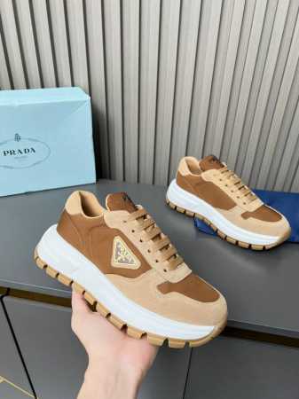 普拉达 PRADA.. 情侣款 2024爆炸款出货了。，原版1比1开发，面料：防水泥龙布内里：羊皮，掂脚：羊皮，35--46码，34与41码可订做不退换 ，出 - 点击图像关闭