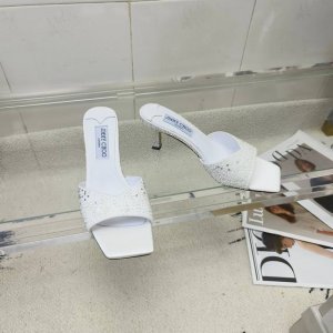 jimmy Choo 中跟鱼嘴凉鞋真丝烫钻面拖鞋 鞋面：进口真丝＋高温烫钻 内里：进口羊皮 大底：意大利进口真皮大底 跟高：6.5Cm 码数：35-39 34