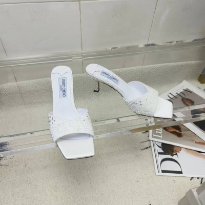 jimmy Choo 中跟鱼嘴凉鞋真丝烫钻面拖鞋 鞋面：进口真丝＋高温烫钻 内里：进口羊皮 大底：意大利进口真皮大底 跟高：6.5Cm 码数：35-39 34