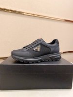 全新春款 prada 普拉达 专柜同步上市 新款男鞋 面料精选头层牛皮 透气网内里牛皮鞋垫 原版开模防滑橡胶大底 精美线条 简约大气 上脚舒服上挡次 休闲旅游