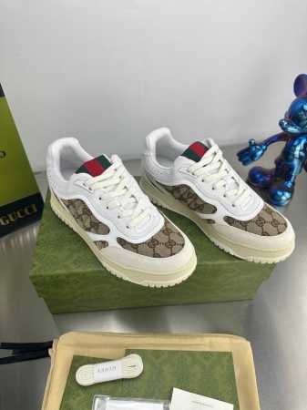 冲量价: P390Gucci古驰 最新爆款高低帮做旧情侣运动鞋系列出货 原版购入开发 做货，这款高低帮运动鞋采用篮球风格廓形设计，巧妙融入镂空拼片和做旧效果，尽 - 点击图像关闭