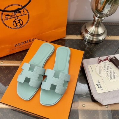 代购级 * 春夏新色手掌纹H拖鞋 大厂顶级代购品质 代购品质～出入无压力～春夏新色～干净简约大气～超级洋气～好看极了～舒适感真的天花板级别～软乎乎的脚感～走再久