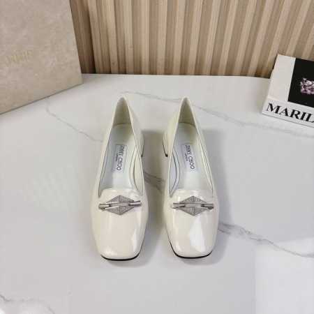 高版本Jimmy Choo 4 春夏新品爆款 乐福单鞋 高跟 系列单品 -超级A的一款啊！美得让人窒息！镂空设计给人以一种很神秘的感觉，奢华又不失低调 不管是衣 - 点击图像关闭