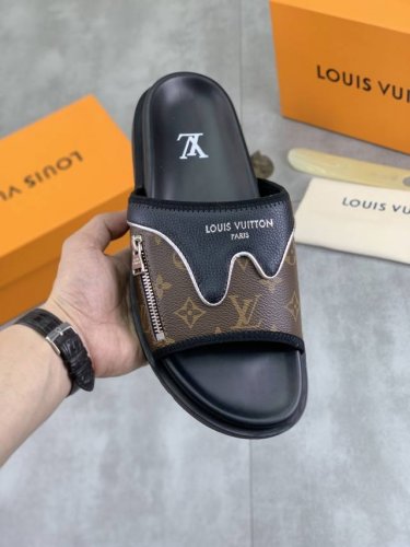 工厂p价p 实价 顶级版本 原单品质 Louis Vuitton 官网爆款路易威登 Lv男士拖鞋 专柜同步发售 ！意大利进口原版面料 原厂特供原版底 码数：39